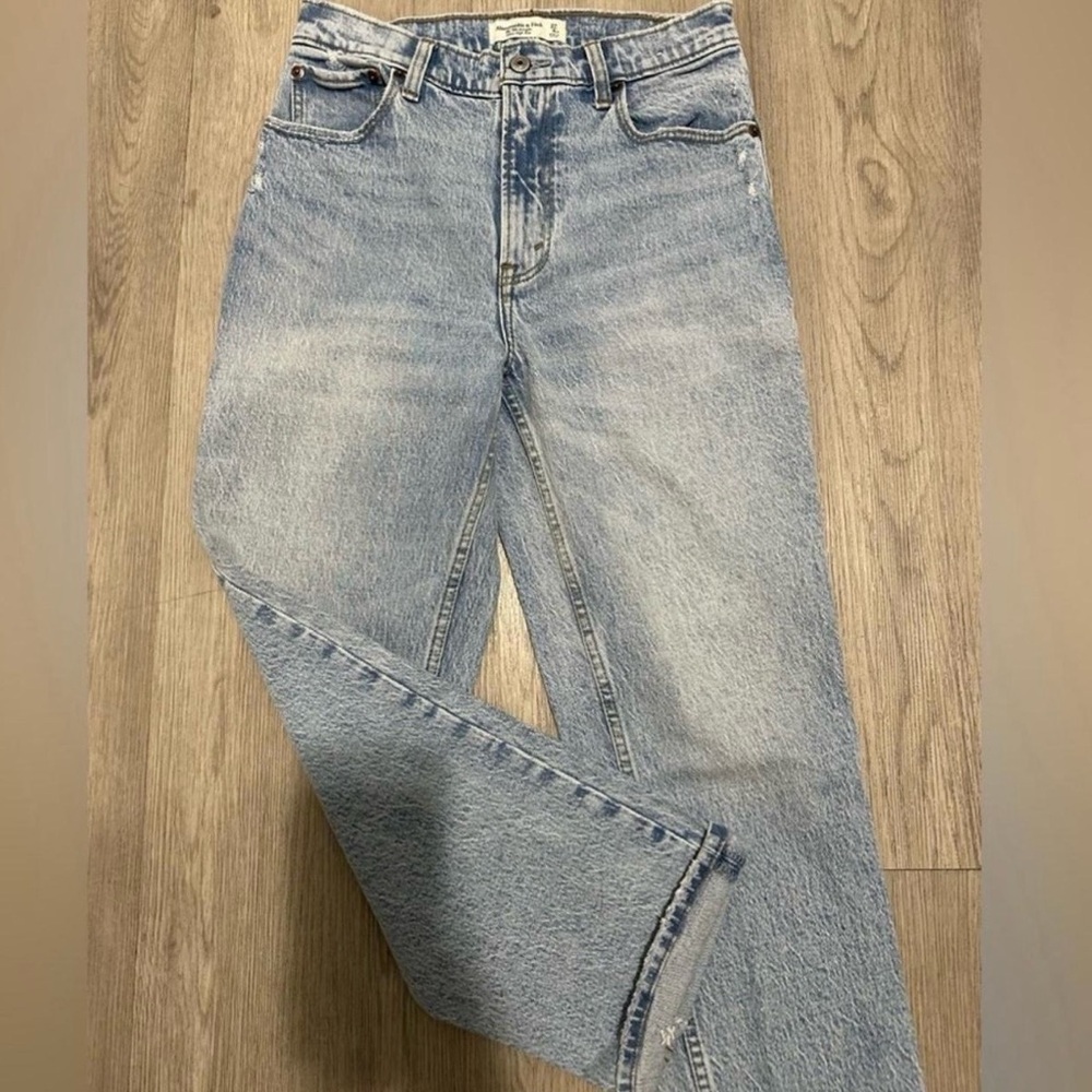 Abercrombie & Fitch 90’s Straight
